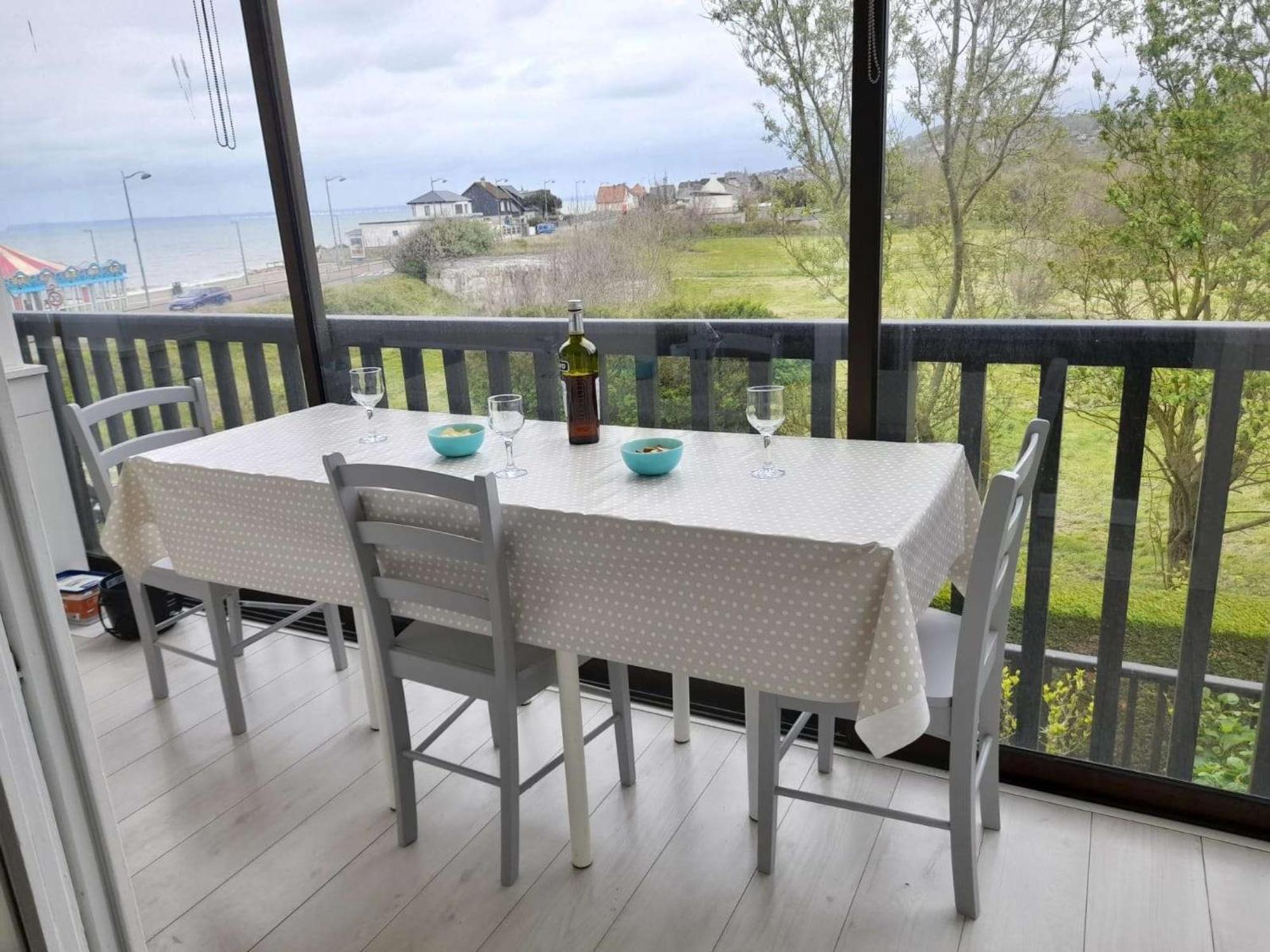 Appartement Refait A Neuf Avec Loggia Et Parking, A 2 Pas De La Plage Et Des Commerces - Fr-1-712-7 Villers-sur-Mer Εξωτερικό φωτογραφία